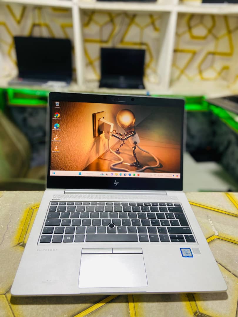 HP Elitebook 830 G6 Core i7 8th génération