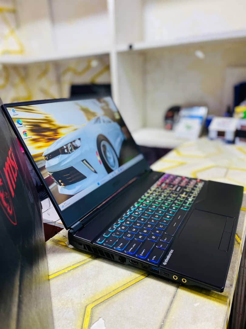 MSI GAMING GL65 Léopard Core i7 10th génération