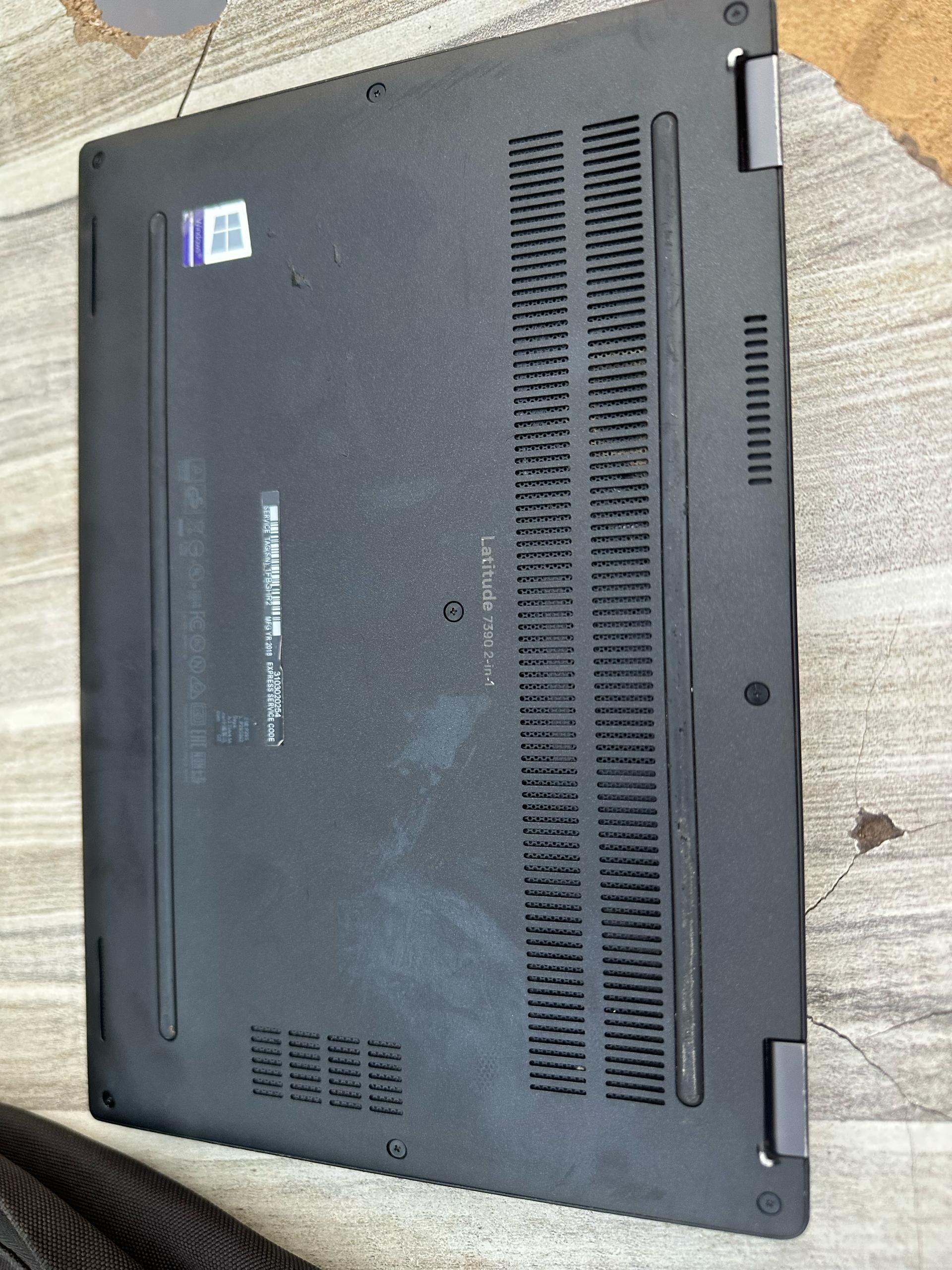 Ordinateur dell latitude 7390 2in1