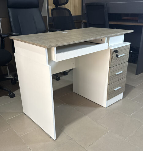 Bureau agent 2n064