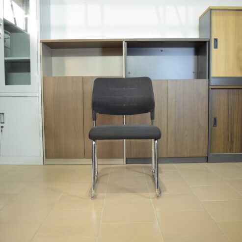 Chaise visiteur 303C
