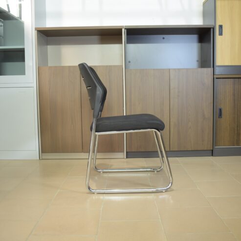 Chaise visiteur 303C