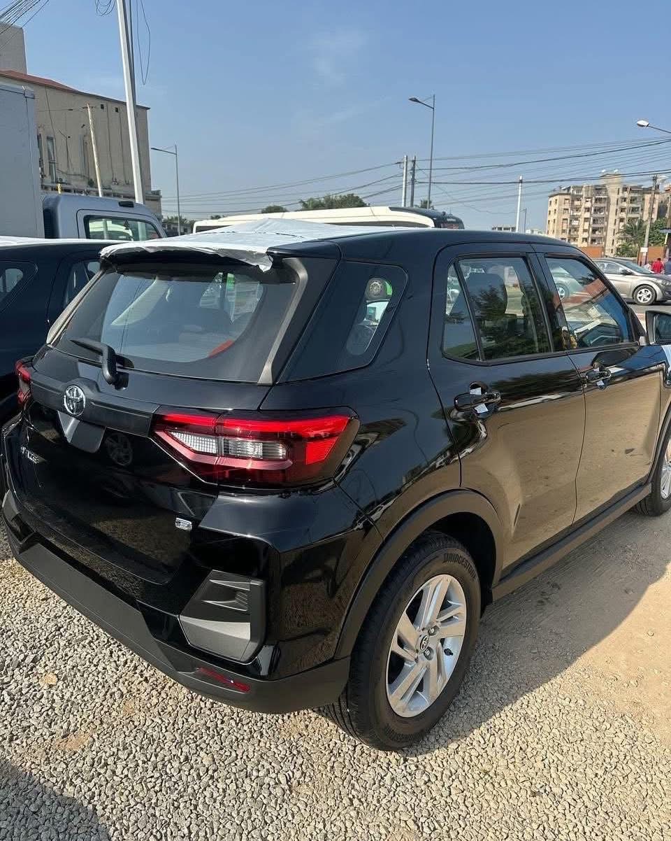 2025. TOYOTA RAIZE IMPORTÉ 00KM