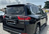 2024. TOYOTA LAND CRUISER VXR 70TH 00KM