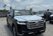2024. TOYOTA LAND CRUISER VXR 70TH 00KM
