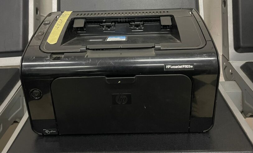 HP LASERJET P1102W