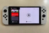 NINTENDO SWITCH OLED 64 Go AVEC 6 JEUX CARTOUCHES DE JEUX