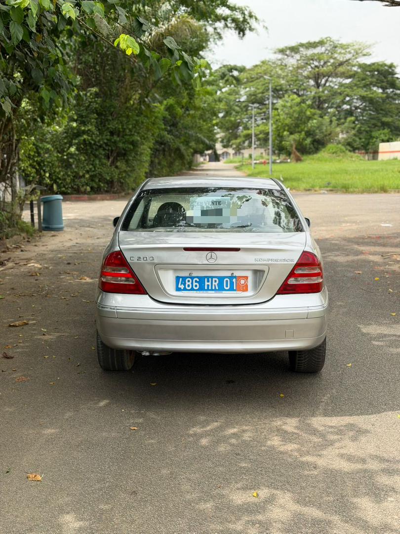 MERCEDES C200