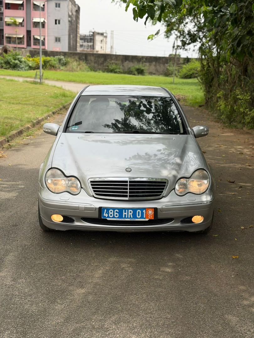 MERCEDES C200