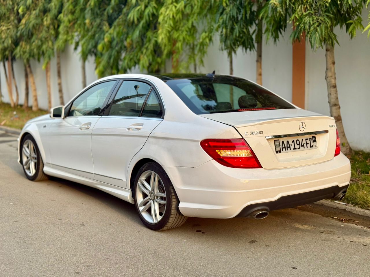 MERCEDES C300 AUTOMATIQUE 2015