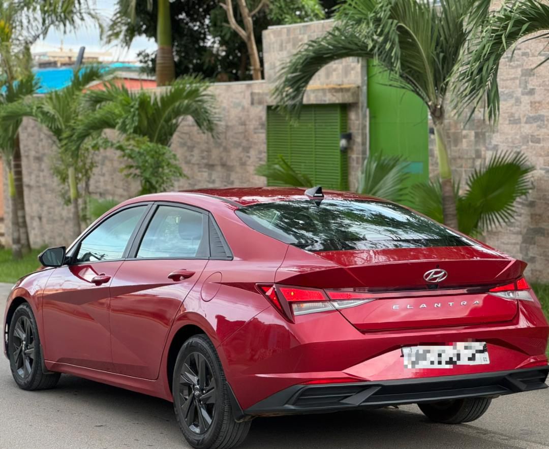 HYUNDAI ELANTRA 2021 / 2022