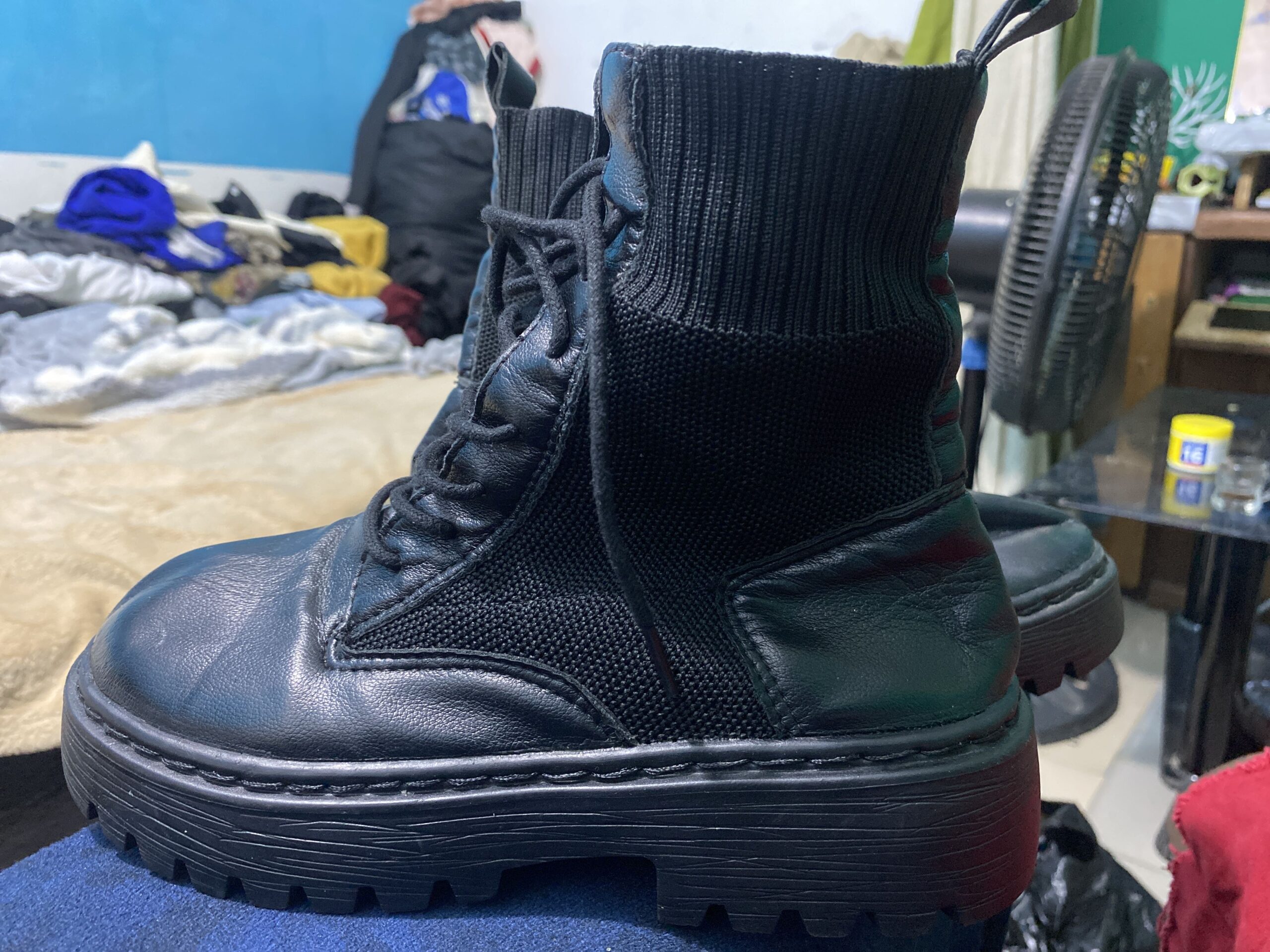 Chaussures montantante Noir pointure 38-39