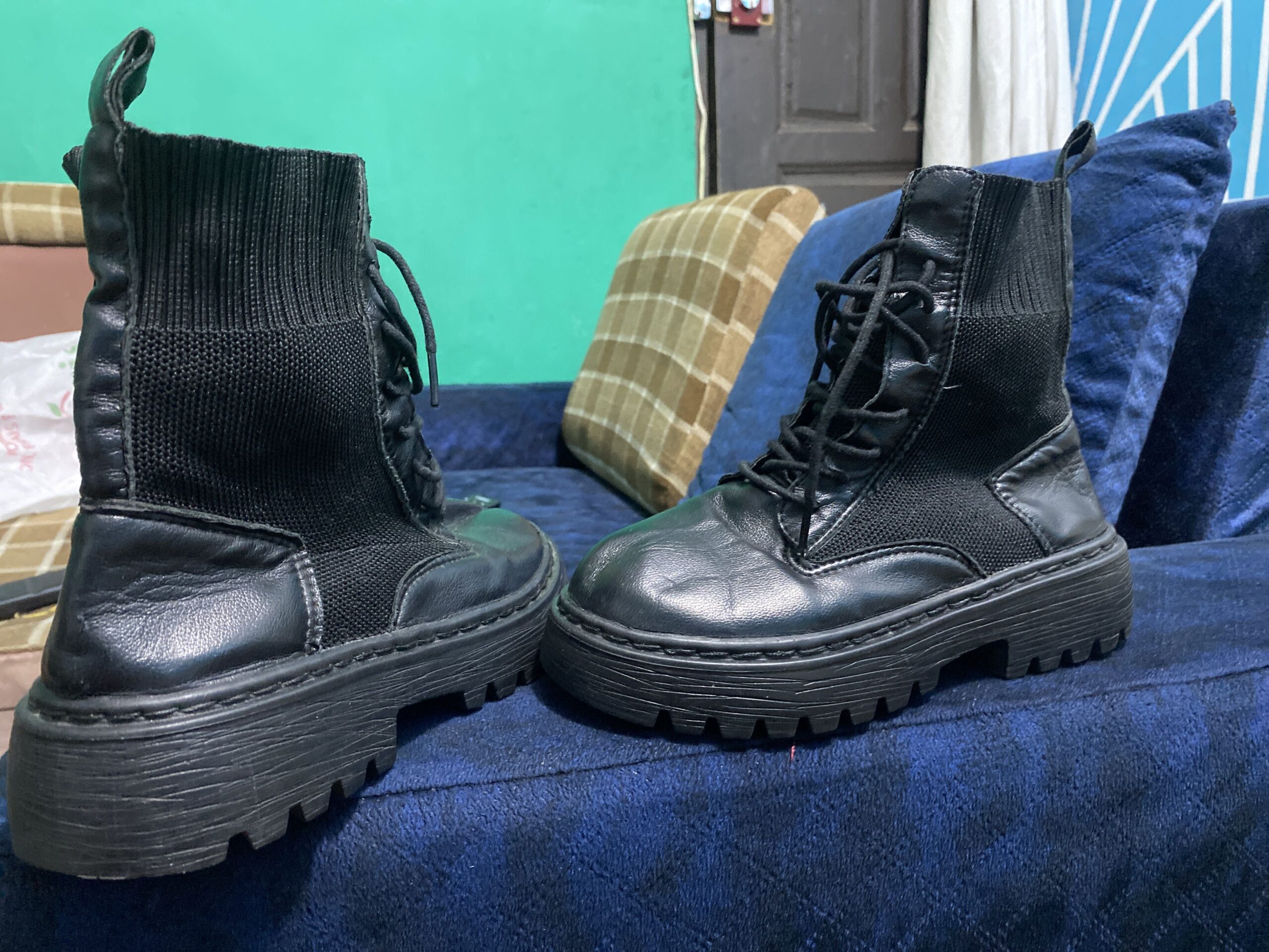 Chaussures montantante Noir pointure 38-39