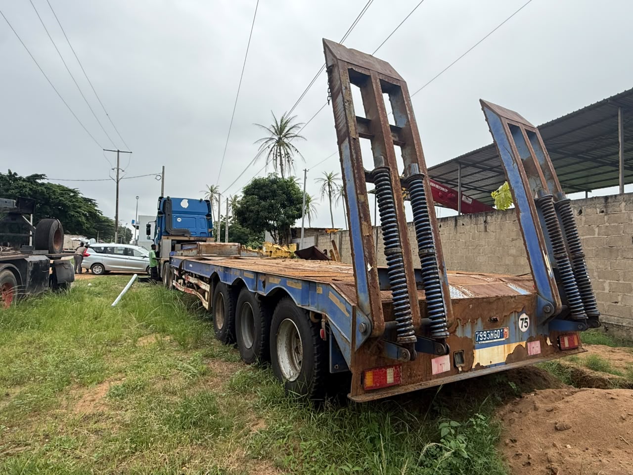 DAF CF ET SA REMORQUE EN VENTE