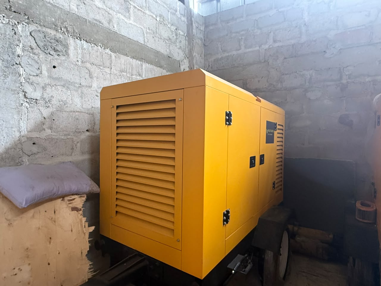 Poste de soudure industriel MULLER LASDIESEL A500S à vendre
